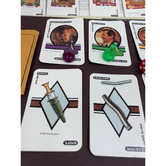 Clue Board Game by Parker Bro. ** - Picture 4 of 6